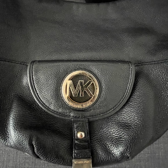 Black Leather Michael Kors Purse - Picture 2 of 4